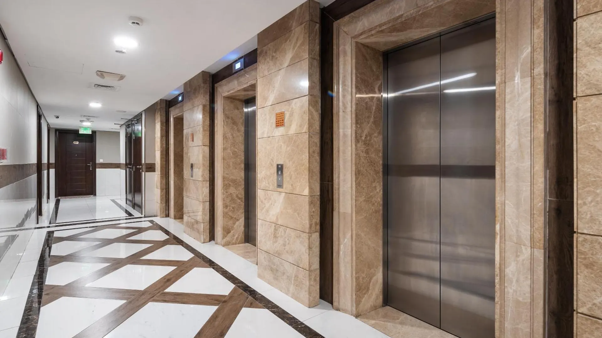 Spacious Studio In Central Silicon Oasis ドバイ 0*,